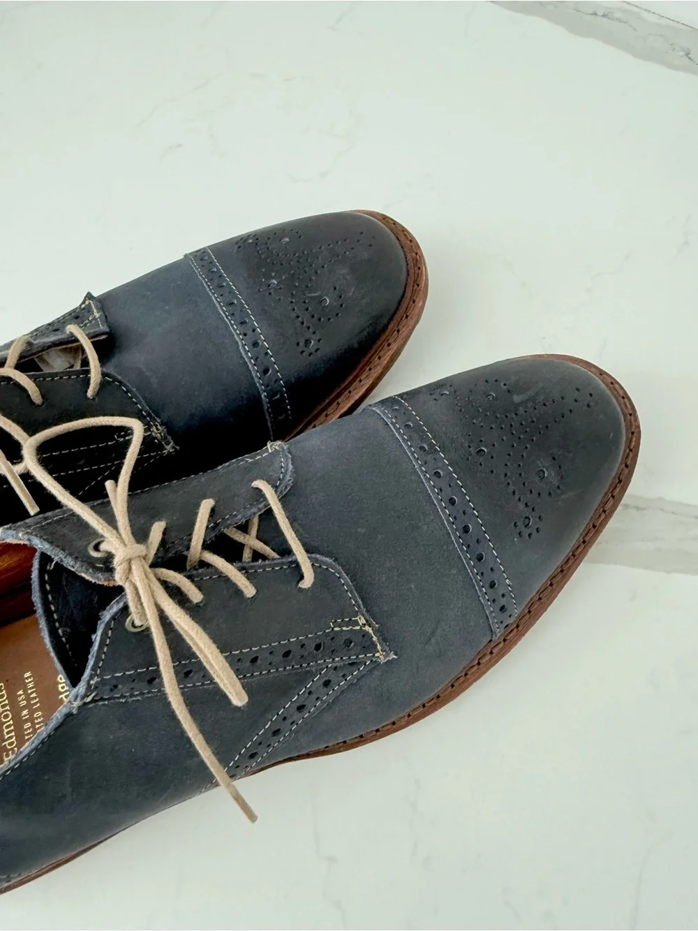 Allen Edmonds Bainbridge Navy Blue Leather Brogue Cap Toe Derby Shoes